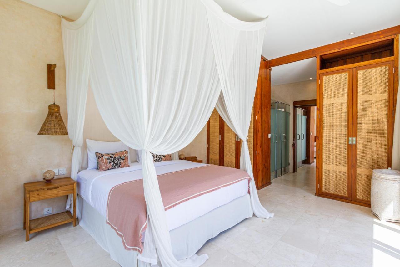 Alea Estate Villa เกอโรโบกัน ภายนอก รูปภาพ
