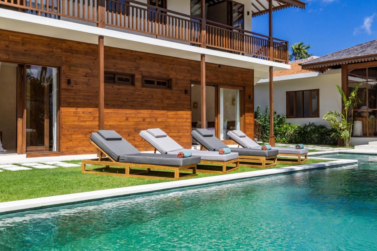 Alea Estate Villa เกอโรโบกัน ภายนอก รูปภาพ